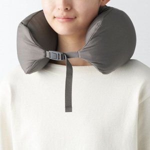 MUJI Double-Knit Fit Neck Cushion – анатомическая подушка для шеи с микробисером