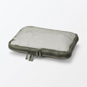 MUJI Polyester Compression Packing Case M – компрессионный органайзер для одежды среднего размера