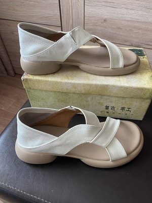 Босоножки женские, белые, кожа, р,39
