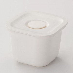 MUJI Polypropylene Lunch Box with Valve – Контейнер-бенто с клапаном, белый, 70 мл
