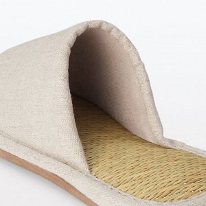 MUJI Igusa Open-toe Slippers – домашние тапочки с открытым носком из японского тростника