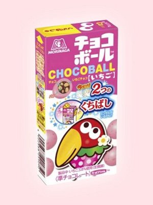 Шоколадные шарики со вкусом клубники и кусочками печенья ChocoBalls 25 гр Японские сладости