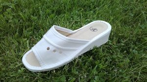 Обувь домашняя  (цвет белый) (Тапочки кожаные)