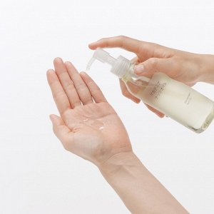 MUJI Macadamia Nut Oil – масло макадамии для восстановления липидного барьера кожи