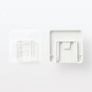 MUJI Repositionable Adhesive Strip Hook - клеящийся крючок на липкой основе, набор 2 шт.