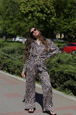 Брючный костюм. Турция