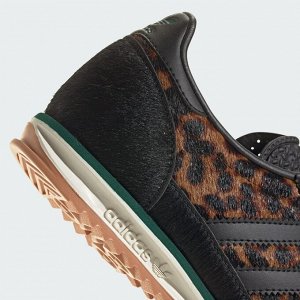 Adidas SL72 — архивный силуэт с дерзким акцентом
