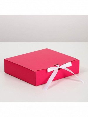 Коробка складная 20 х18 х5 см Фуксия