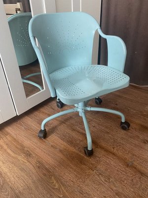 Стул-кресло из металла IKEA