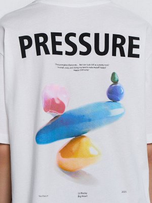 Футболка женская белая с принтом "Pressure"