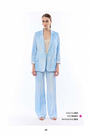 Жакет GIACCA MONOPETTO TESSUTO TWILL COTONE/TENCEL STAMPA EFFETTO DENIM
65%COTONE 35%TENCEL