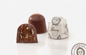 Конфета   Классический   молочный    шоколад   с   пралине   из   миндаля,  фундука   и  воздушного    риса     LAURENCE      фольга   1 шт ( 30 - 35 г )