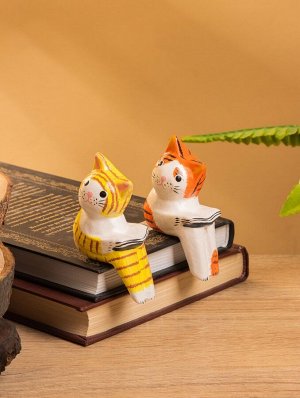 Сувенир «Кошка с книгой», 7x3x5 см, дерево, МИКС