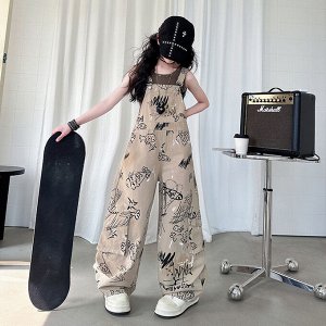 Комбинезон для девочки с принтом