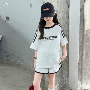 Костюм для девочки (футболка+шорты) с принтом