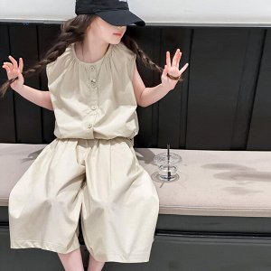 Костюм для девочки (майка+бермуды)