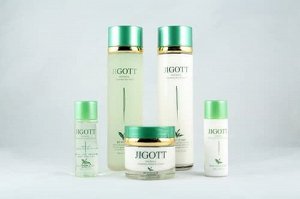 Набор для лица с экстрактом зеленого чая, Jigott Well-Being Green Tea Skin Care 3Set