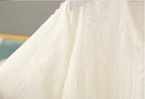 Футболка с круглым вырезом рваная однотонная, белый