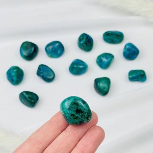 Галтовка из Хризоколлы в Малахите