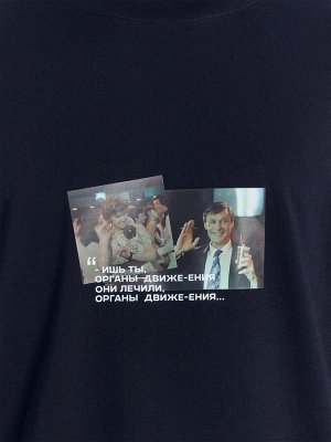 Футболка мужская черная с принтом в виде кадра из фильма "Любовь и голуби"