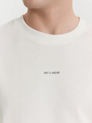 Футболка мужская кремовая с принтом и надписью "Art u wear "