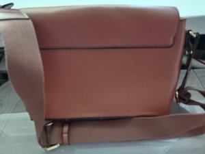 Продам женскую сумку через плечо