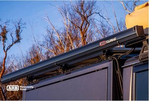 Маркиза алюм кейс ARB AWNING [2х2,5м, алюминий, ПВХ, подсветка, черный]