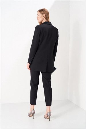 Комплект Комплект Prestige 3753/1 чёрный 
Состав ткани: Вискоза-30%; ПЭ-64%; Спандекс-6%; 
Рост: 170 см.

Стильный комплект состоит из жакета и брюк, выполнен из костюмной ткани , прекрасно сидит по 