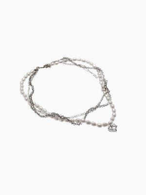 Колье «Акцент» сердце, многослойное, бело-серое в серебре