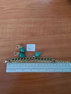 Браслет и серьги с жадеитами