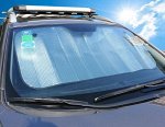Солнцезащитная шторка для лобового стекла автомобиля 60х130 см