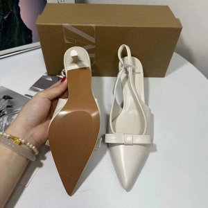 Женские туфли, цвет айвори