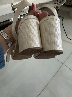 Летние босоножки