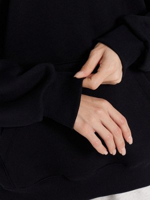 Худи женское в черном цвете