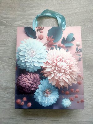 Пакет подарочный бумажный 32x26x10 см