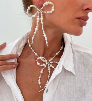 Серьги Серьги 9*11 см

Состав: бижутерийный сплав