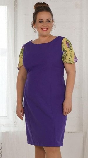 Платье Платье футляр из костюмной ткани. Круглый вырез горловины. Короткие рукава из шифона длинна 24 см. Без подклада. Потайная молния в боковом шве. ДИ  в 44-48 р. 96 см, в 48-52 р. 97см, в 54-62 р.