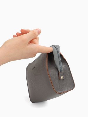 Косметичка Bagsland простая на молнии, серая