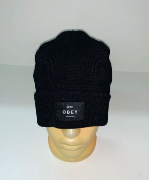 Привлекательная черная шапка  №1661