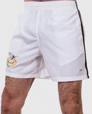 Белые мужские шорты с фразой-талисманом НИ ПУХА, НИ ПЕРА – подарок, который легко переплюнет любой сувенир №113