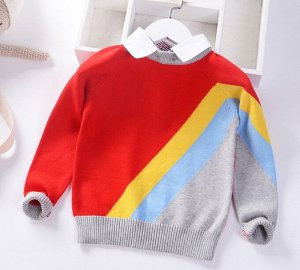 Свитер Мягкий и теплый свитер для мальчика. Маломерит на 1,5-2 размера.