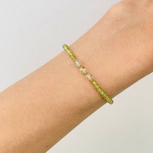 Браслет из Хризолита и Пренита