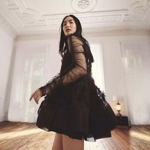 Парфюмерная вода Lace для нее
