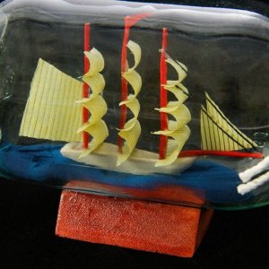 Корабль в бутылке "Есения", треугольные паруса, микс, 14*6*8см