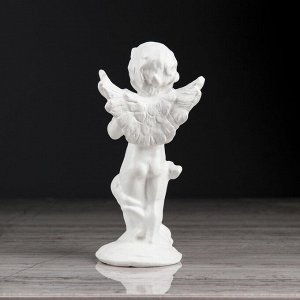 Статуэтка "Ангел с сердцем". с розовой отделкой. 14.5 см