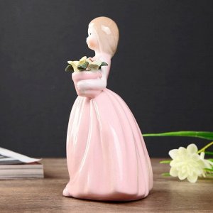 Сувенир керамика "Малышка на ветру, в розовом платье с корзиной лилий" 14х10х7 см