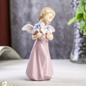 Сувенир "Девочка-ангел с розами"