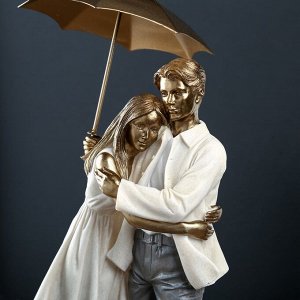 Сувенир полистоун романтика "Влюблённые под зонтом" 42х11х16,5 см