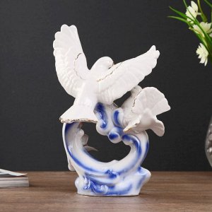 Сувенир керамика "Два голубя на сердце с розами" 21,5х19х8,5 см