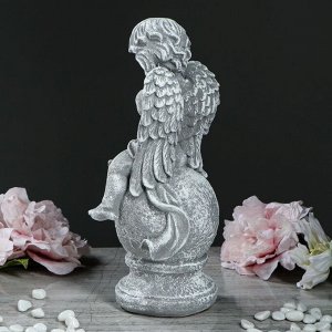 Статуэтка "Ангел на шаре с гуслями" камень